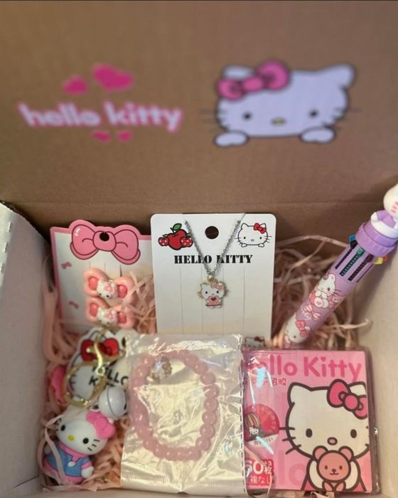 Hello Kitty Theme Hamper